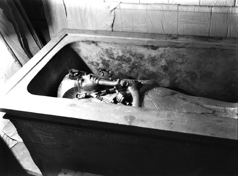 Harry Burton - objevení Tutanchomonovy hrobky